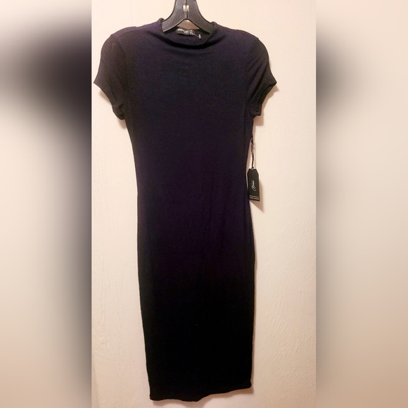 Popular Basics Black T-shirt Style Dress - Picture 1 of 4